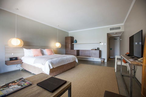 The Marina Hotel - Mindarie - Accommodation Main Beach 4