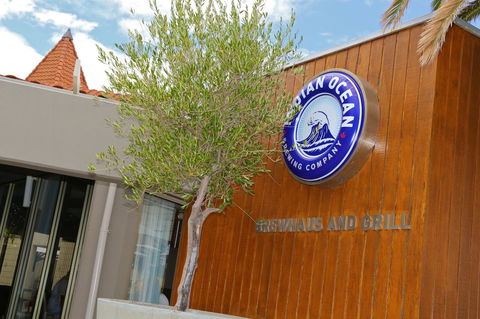 The Marina Hotel - Mindarie - Accommodation Main Beach 17
