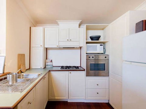 Sunset Cottage - Accommodation Main Beach 8