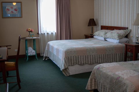 Higgins Lane Motel - Accommodation Main Beach 3