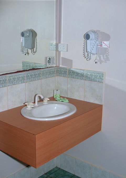 Higgins Lane Motel - Accommodation Main Beach 16