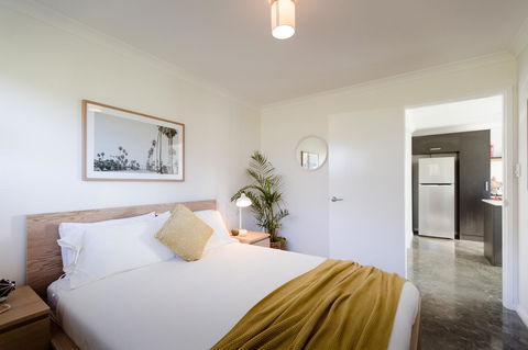 Ironstone Studio Margaret River - Accommodation Main Beach 6