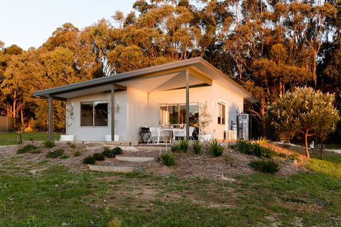 Ironstone Studio Margaret River - Accommodation Main Beach 13