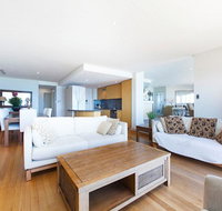 Beachfront Penthouse  Huge Terrace - Accommodation Main Beach