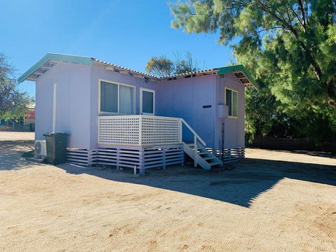 Shark Bay Cottages - Accommodation Main Beach 43
