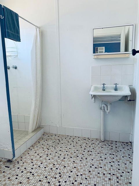 Shark Bay Cottages - Accommodation Main Beach 25