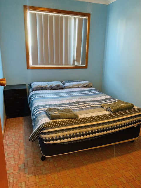 Shark Bay Cottages - Accommodation Main Beach 6