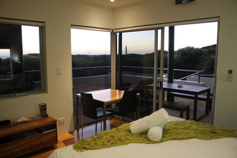 Aquatic Visions - Accommodation Main Beach 24