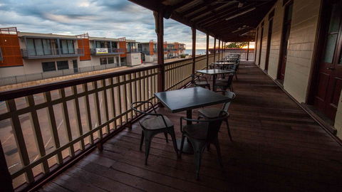 Beadon Bay Hotel - Accommodation Main Beach 16