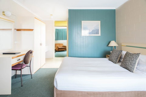 Comfort Inn Devonport - Accommodation Main Beach 18