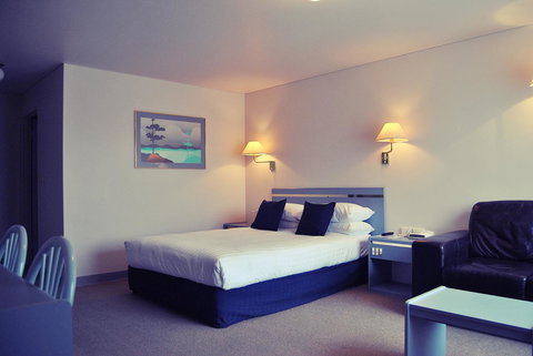 Comfort Inn Devonport - Accommodation Main Beach 0