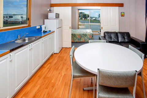 Discovery Parks - Devonport - Accommodation Main Beach 17