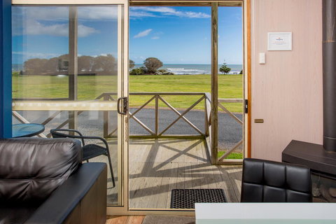 Discovery Parks - Devonport - Accommodation Main Beach 44
