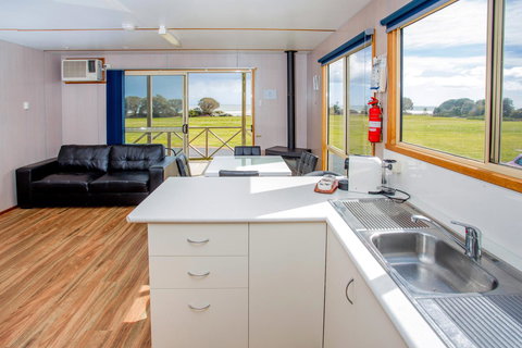 Discovery Parks - Devonport - Accommodation Main Beach 26