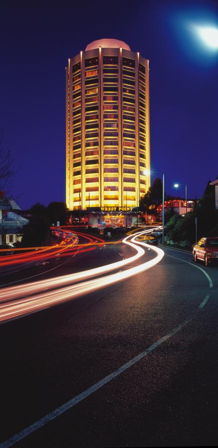 Wrest Point - Accommodation Main Beach 3