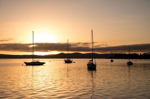 Wrest Point - Accommodation Main Beach 2