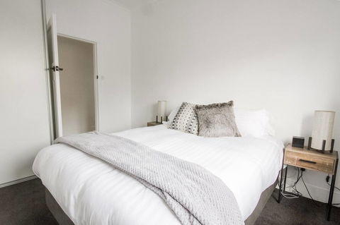 49 Pedder - Accommodation Main Beach 3