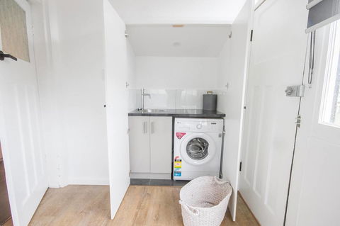 49 Pedder - Accommodation Main Beach 1