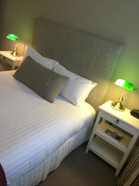Clydesdale Manor - Accommodation Main Beach 18