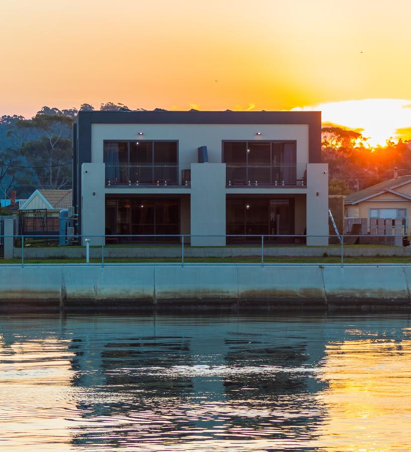 Abbotsham TAS Accommodation Main Beach