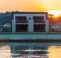 Ulverstone Waterfront Apartments - Accommodation Main Beach
