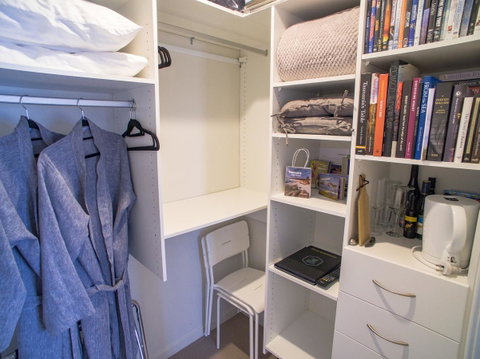 Oceana B&B - Accommodation Main Beach 36