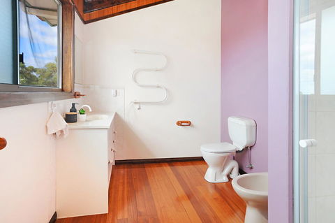 Harvey Farm Lodge - Accommodation Main Beach 14