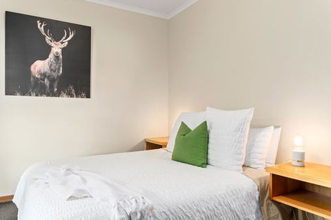 Anabel\'s Of Scottsdale - Accommodation Main Beach 12
