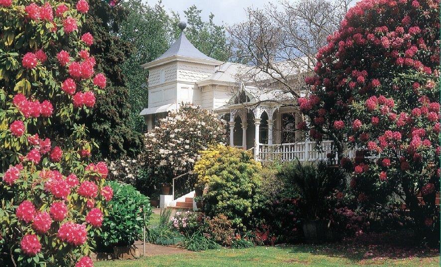  Accommodation Main Beach