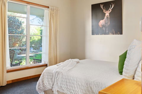 Anabel\'s Of Scottsdale - Accommodation Main Beach 11