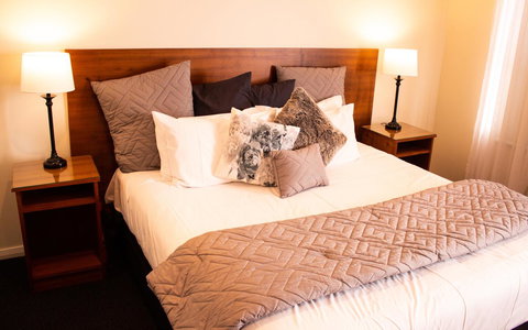 Stanley Hotel & Apartments - Accommodation Main Beach 28
