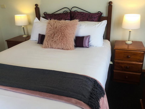 Stanley Hotel & Apartments - Accommodation Main Beach 18
