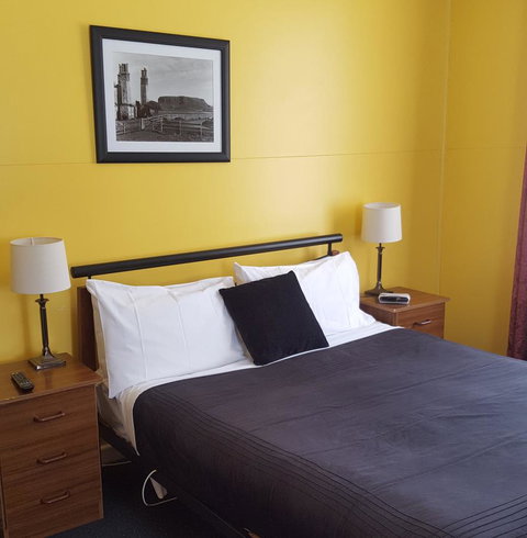 Stanley Hotel & Apartments - Accommodation Main Beach 36