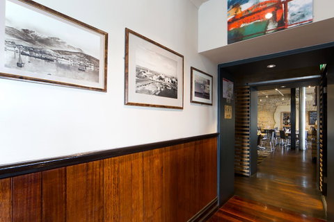 Customs House Hotel - Accommodation Main Beach 36
