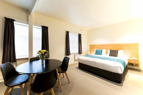 Customs House Hotel - Accommodation Main Beach 40