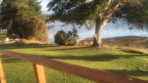 A Slice Of Paradise - Accommodation Main Beach 3