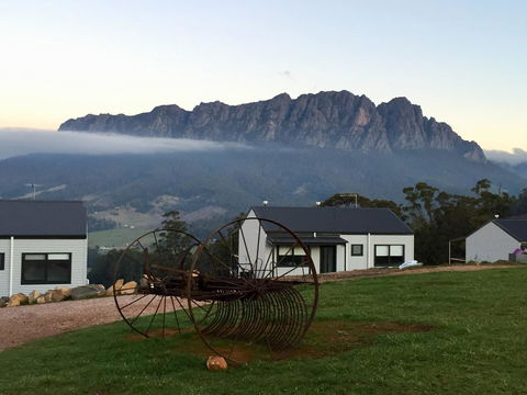 Manna Hill Farm - Accommodation Main Beach 11