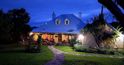 Orford's Sanda House B&B - Accommodation Main Beach 4