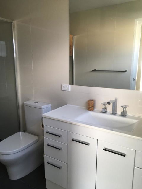 Couples Getaway On Bruny Island - Accommodation Main Beach 4