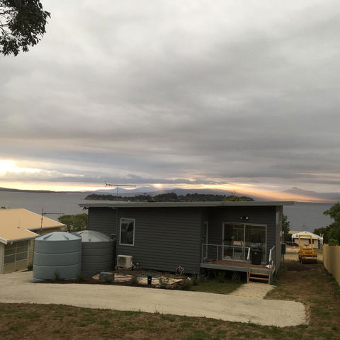 Couples Getaway On Bruny Island - Accommodation Main Beach 8