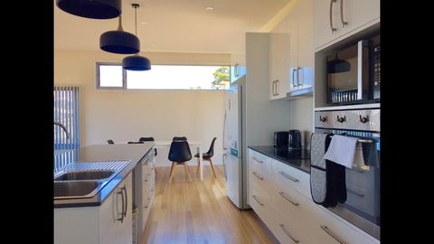 Couples Getaway On Bruny Island - Accommodation Main Beach 6