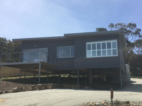 Couples Getaway On Bruny Island - Accommodation Main Beach 1