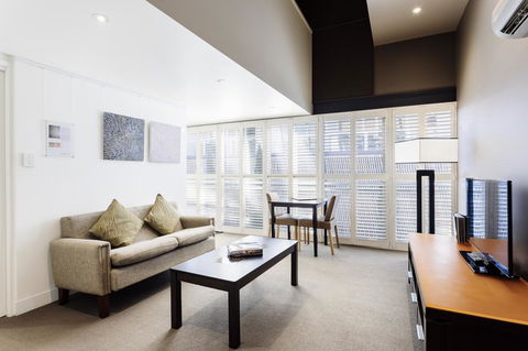 The Henry Jones Art Hotel - Accommodation Main Beach 40