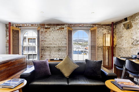 The Henry Jones Art Hotel - Accommodation Main Beach 26
