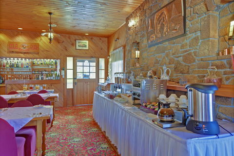 Gold Rush Inn - Accommodation Main Beach 5