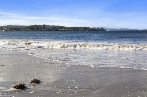 Summertime Cottage - Accommodation Main Beach 26