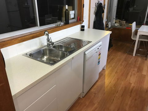 Summertime Cottage - Accommodation Main Beach 11