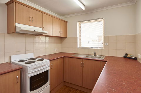 Elphin Serviced Apartments - Accommodation Main Beach 26