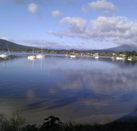 Driftwood Cottages - Accommodation Main Beach