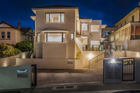 110 Hampden Apartments - Accommodation Main Beach 18